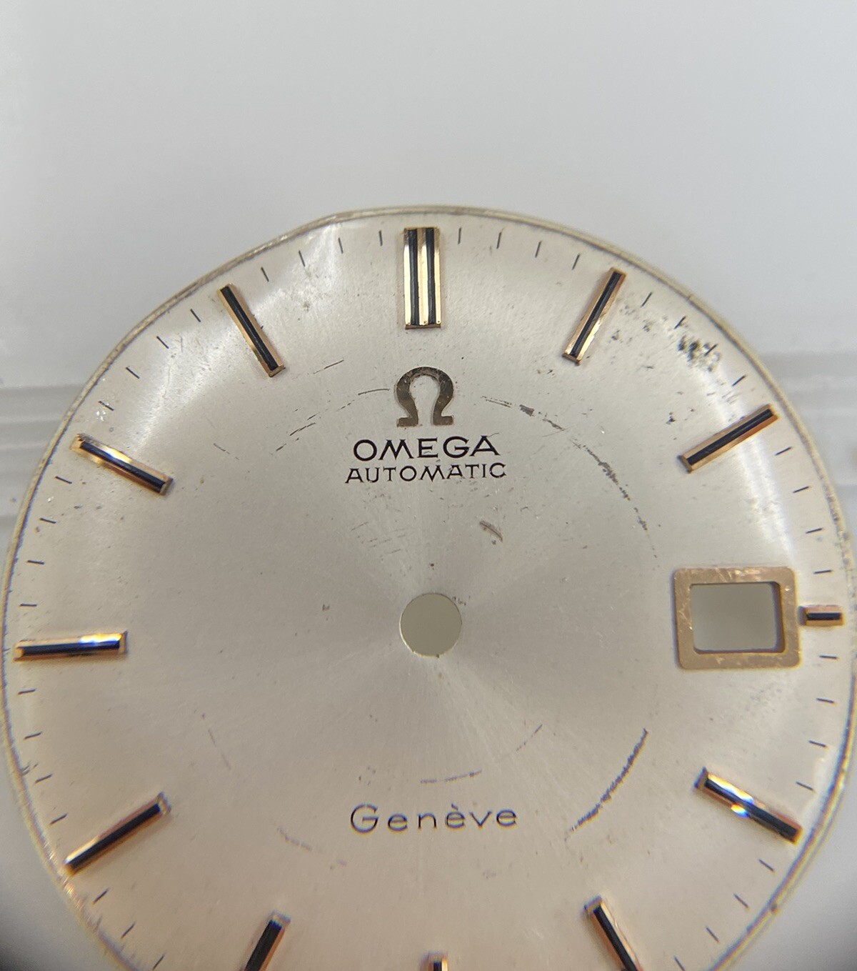 Original Omega Caliber 565 Silver/Gold Stick Date @3 Dial
