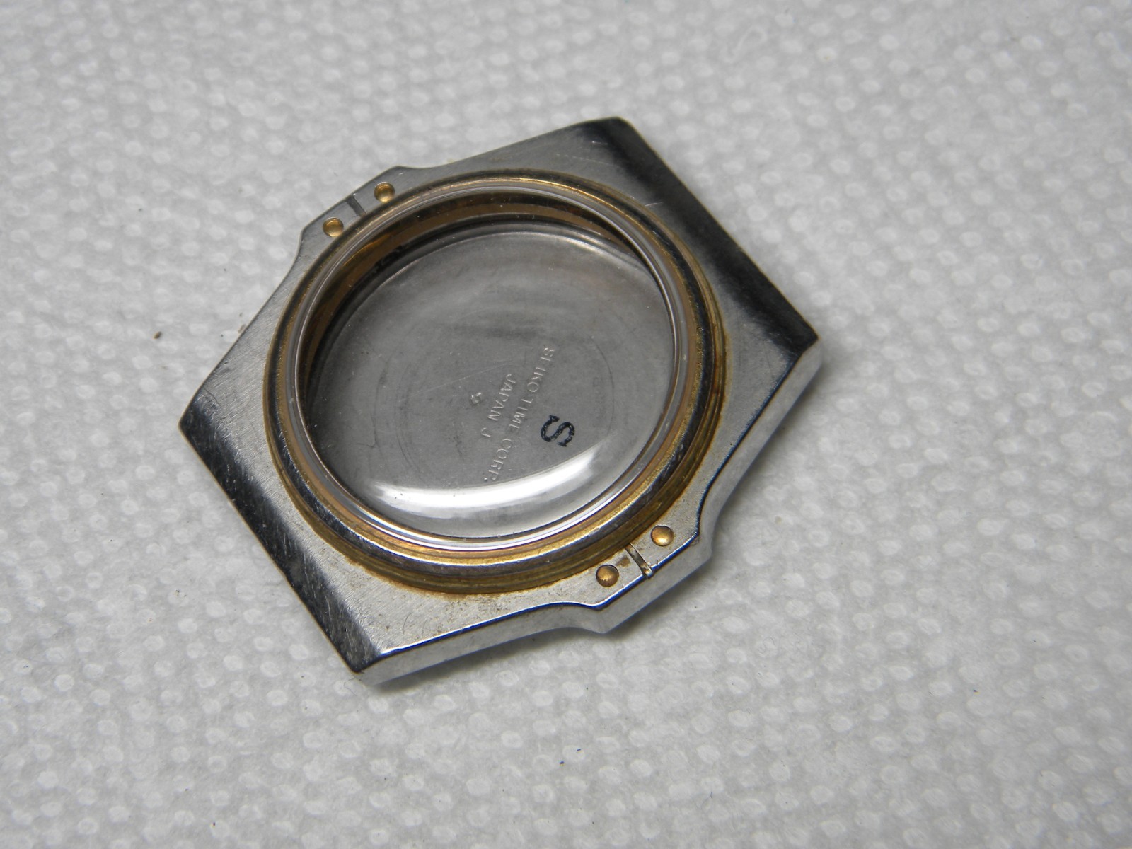 Seiko Case Quartz 8123-6009 & Seiko Quartz Wrist Watch 7N43-8A39 NoRun Parts
