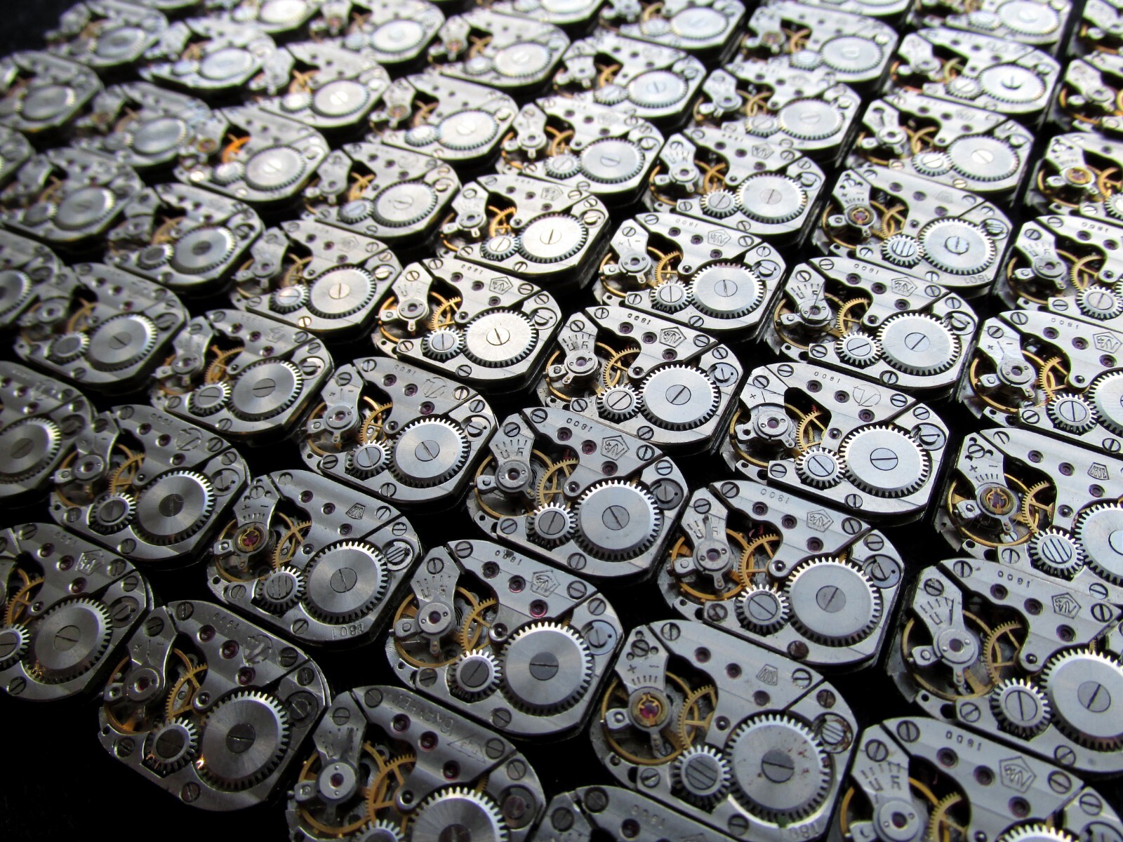 Lot 55 ladies watch movements LUCH Geneve Waves Anglage 14×18 mm. Steampunk Art