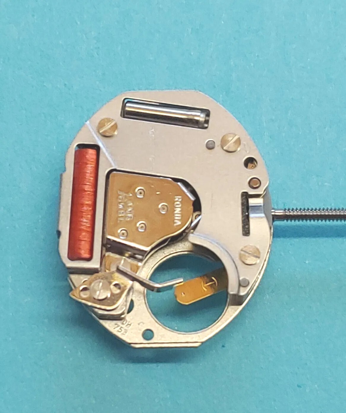 Ronda SA 753 Swiss 1 Jewel Quartz Movement. Sets, Runs, Keeping Time 24 Hr.