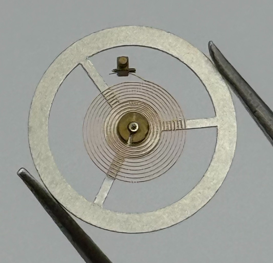 EB 8800 Balance Wheel Complete And Spring 12’’’ Renata 1309 Watch Movement Parts