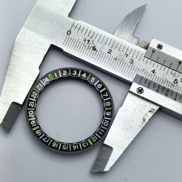 Orient World Diver Y469622-7A Watch Bezel Inner Ring NOS SAG80ABR2