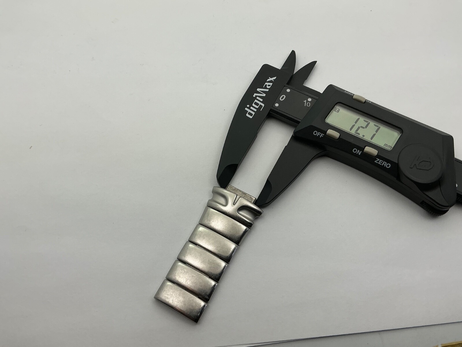 Men’s Seiko 5J22-0A50 or 5J22-0A20 Stainless Steel Partial Band