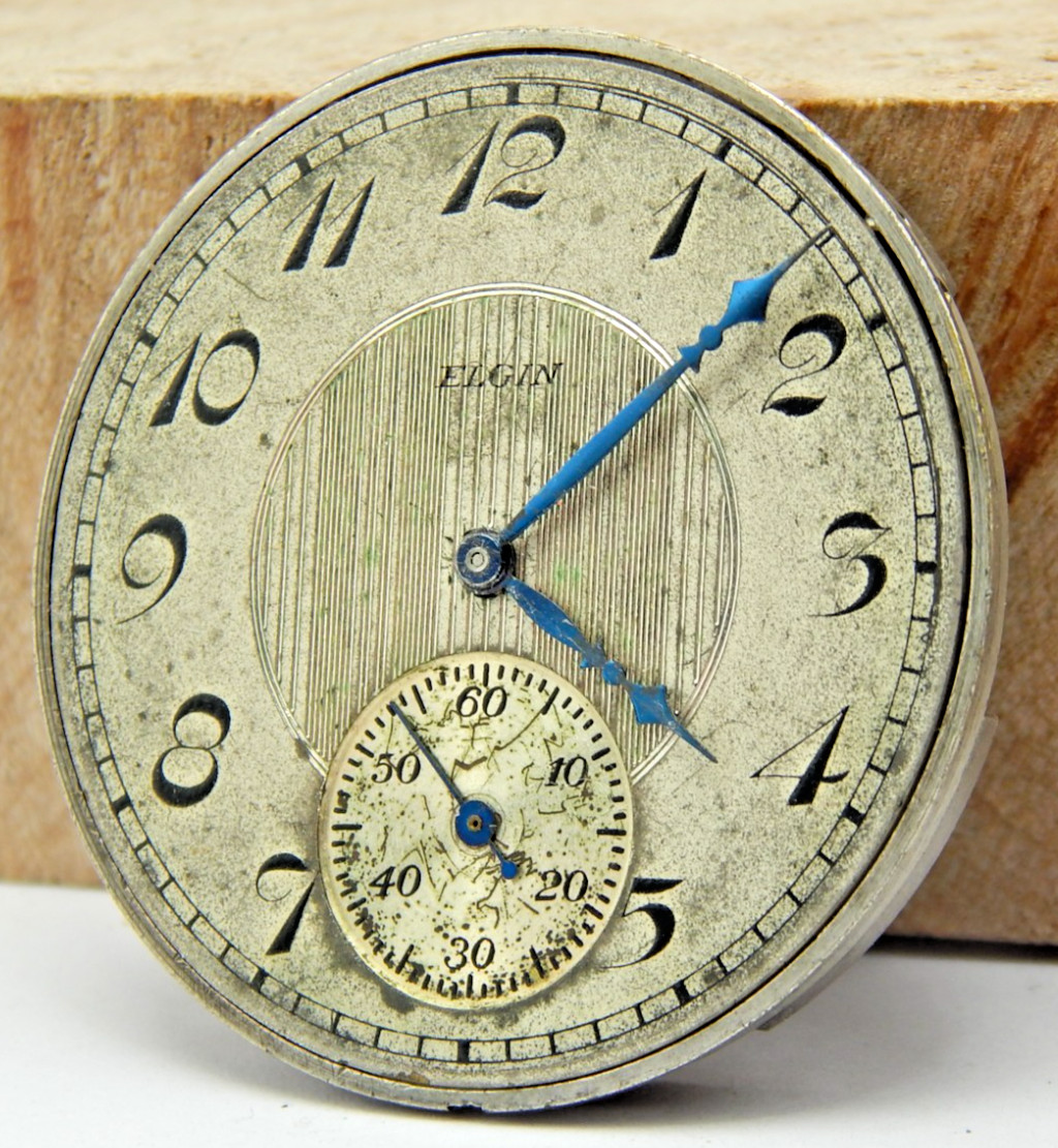 Antique 1924 Elgin 315 12s 15 jewel Openface pocket watch movement with dial