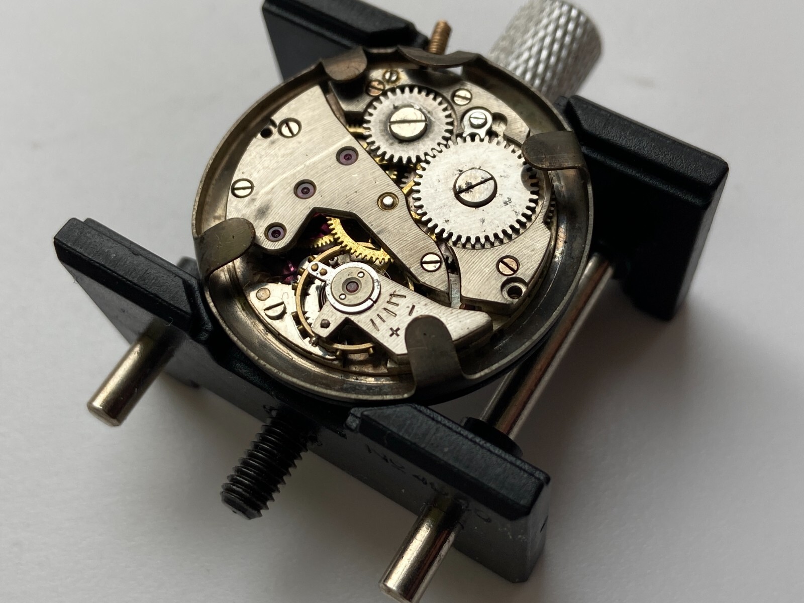 VINTAGE MEN WATCH FOR PARTS NOWORKING ACTOM 15 RUBIS FE 233-60 EBAUCHE CUPILLARD