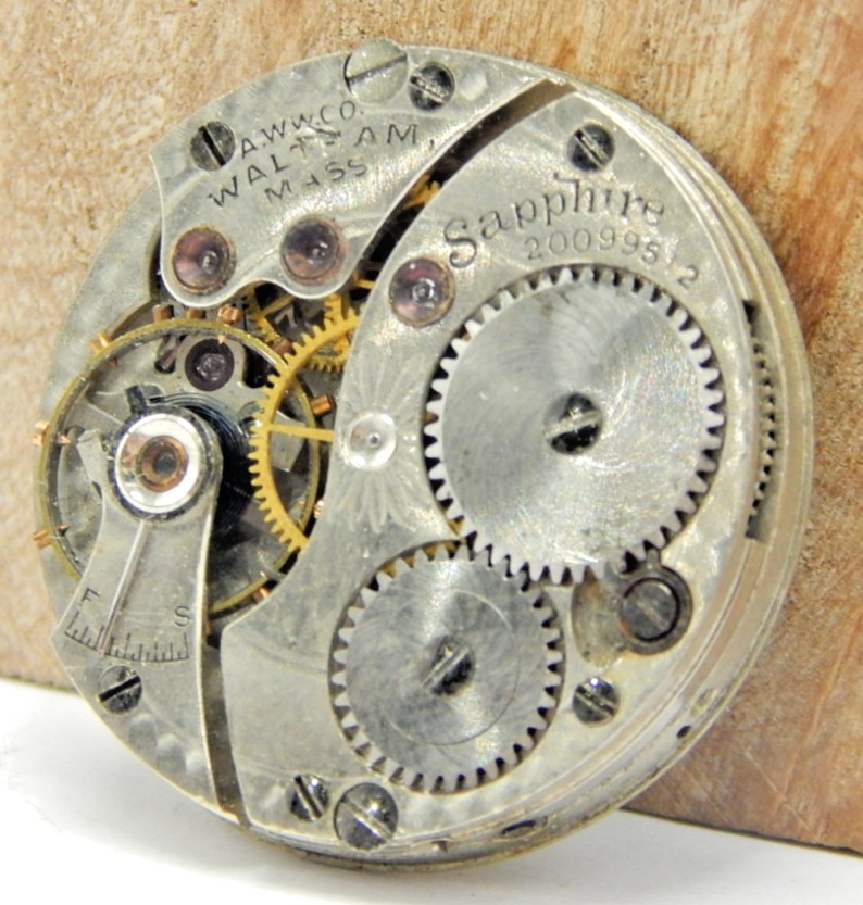 Antique 1915 Waltham Sapphire 0/6s openface 15j adjusted pocket watch movement