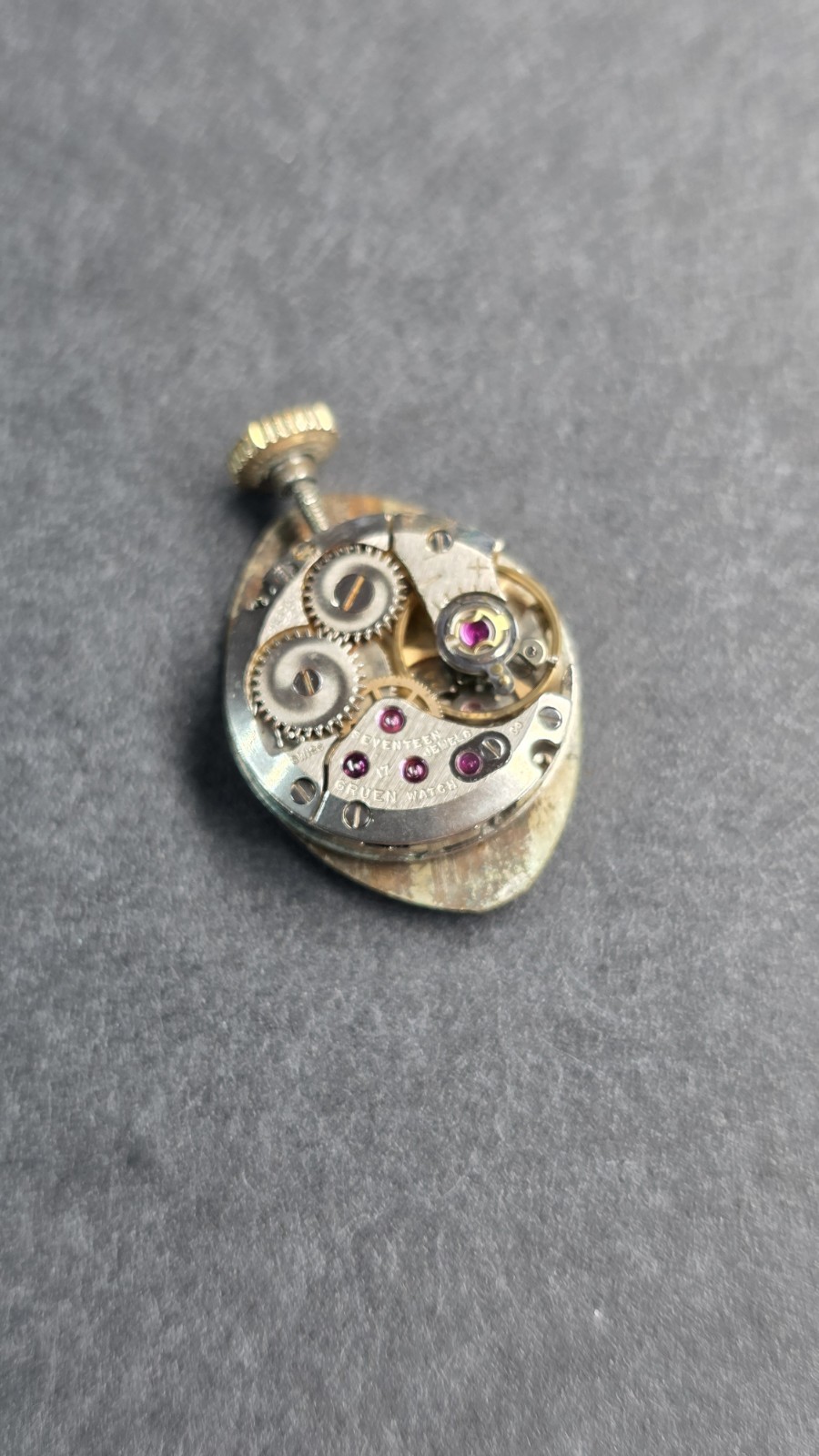 Gruen 244F 17j Ladies Watch Movement w/Dial for Parts W23