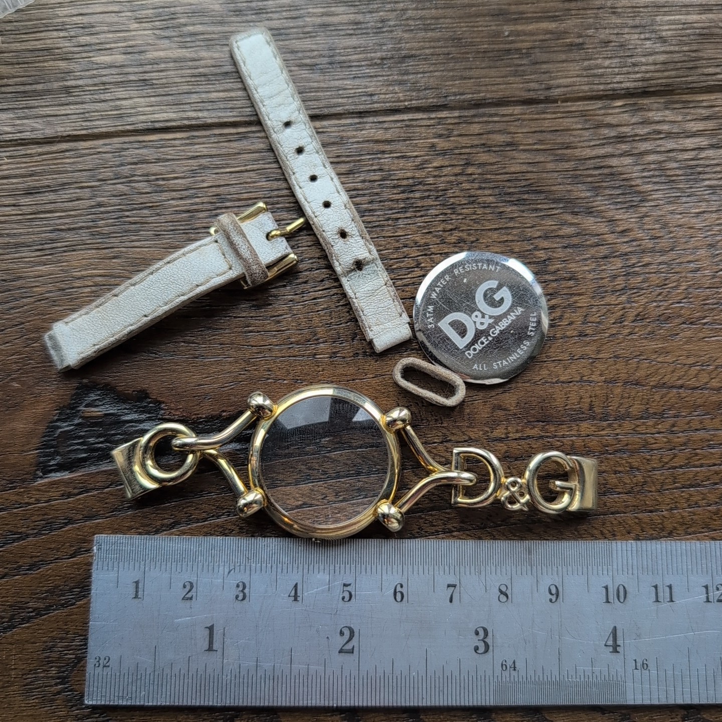Lot of Watch Parts inc D&G, Skagen, Hugo Boss Case (DG11)