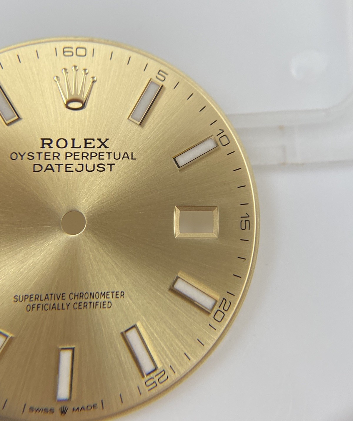 Original Rolex 41mm Datejust 126333 Cal. 3235 Champagne Gold Dial