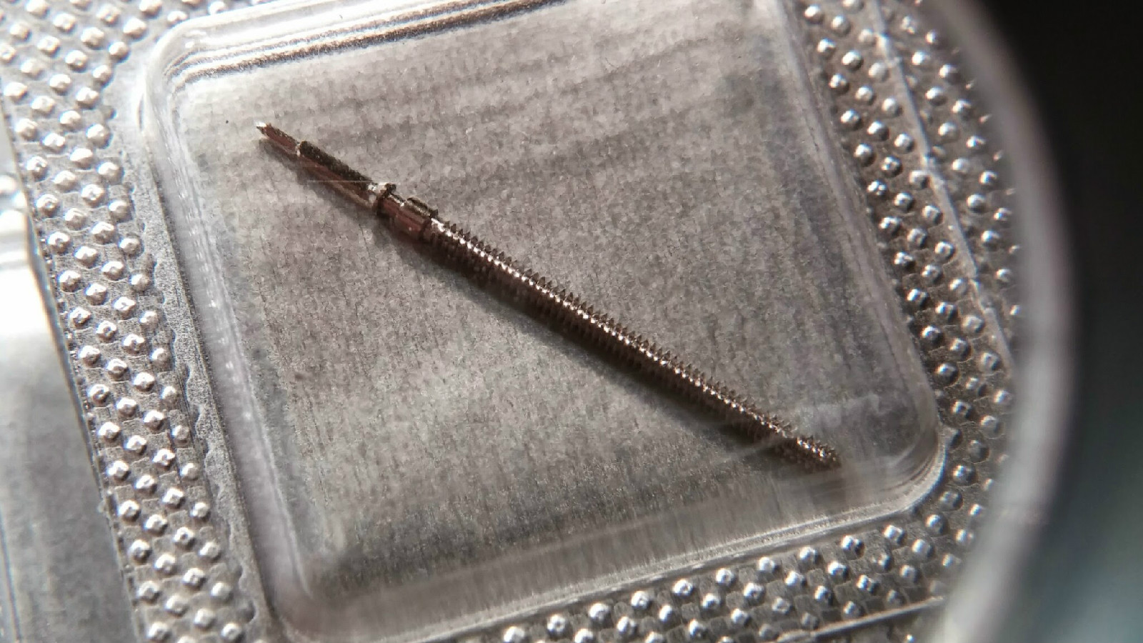 ETA EB, E BAUCHES Caliber 956.101, Winding Stem, LG Tap 10, 0.90, 18.50