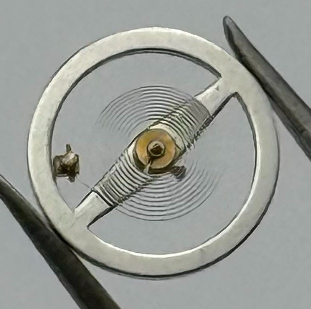 OC R7 Balance Wheel Complete And Spring 10½’’’ Renata 1534 Watch Movement Parts