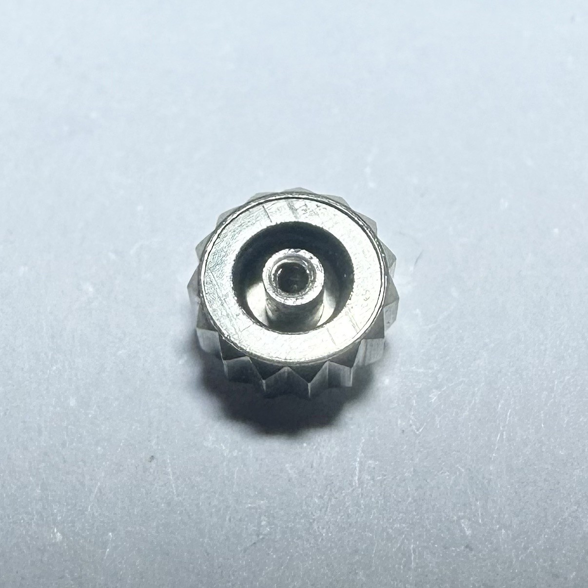 NOS CROWN FOR SEIKO CHAMPION 850 ALPINIST CALENDAR 860 J13079 J13040 J13049