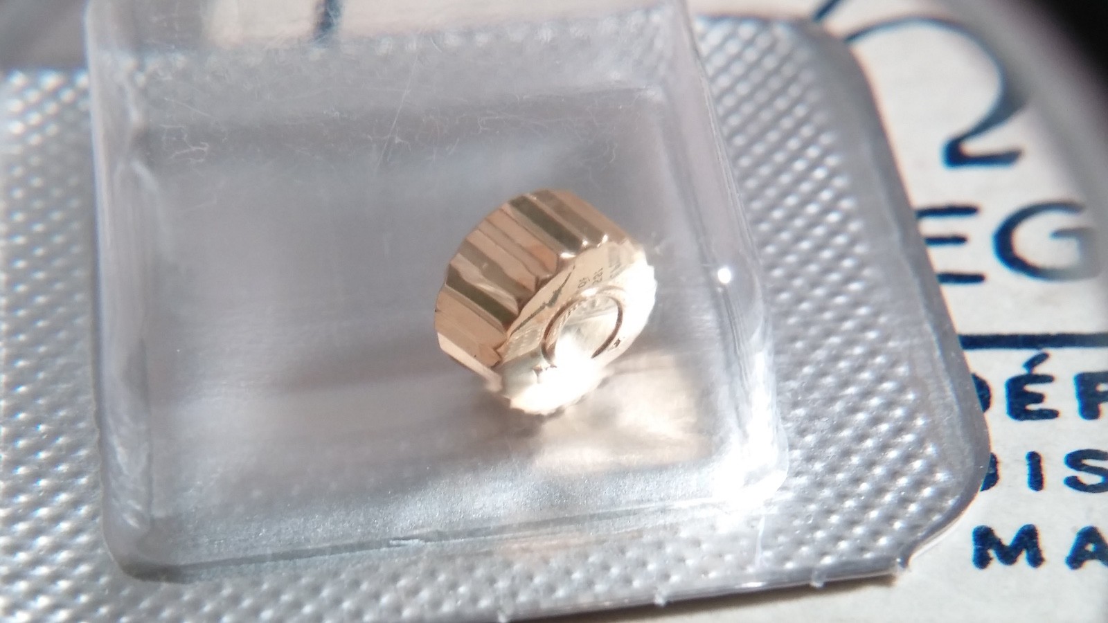 Omega crown 18k yellow solid gold 069BB42177 new sealed