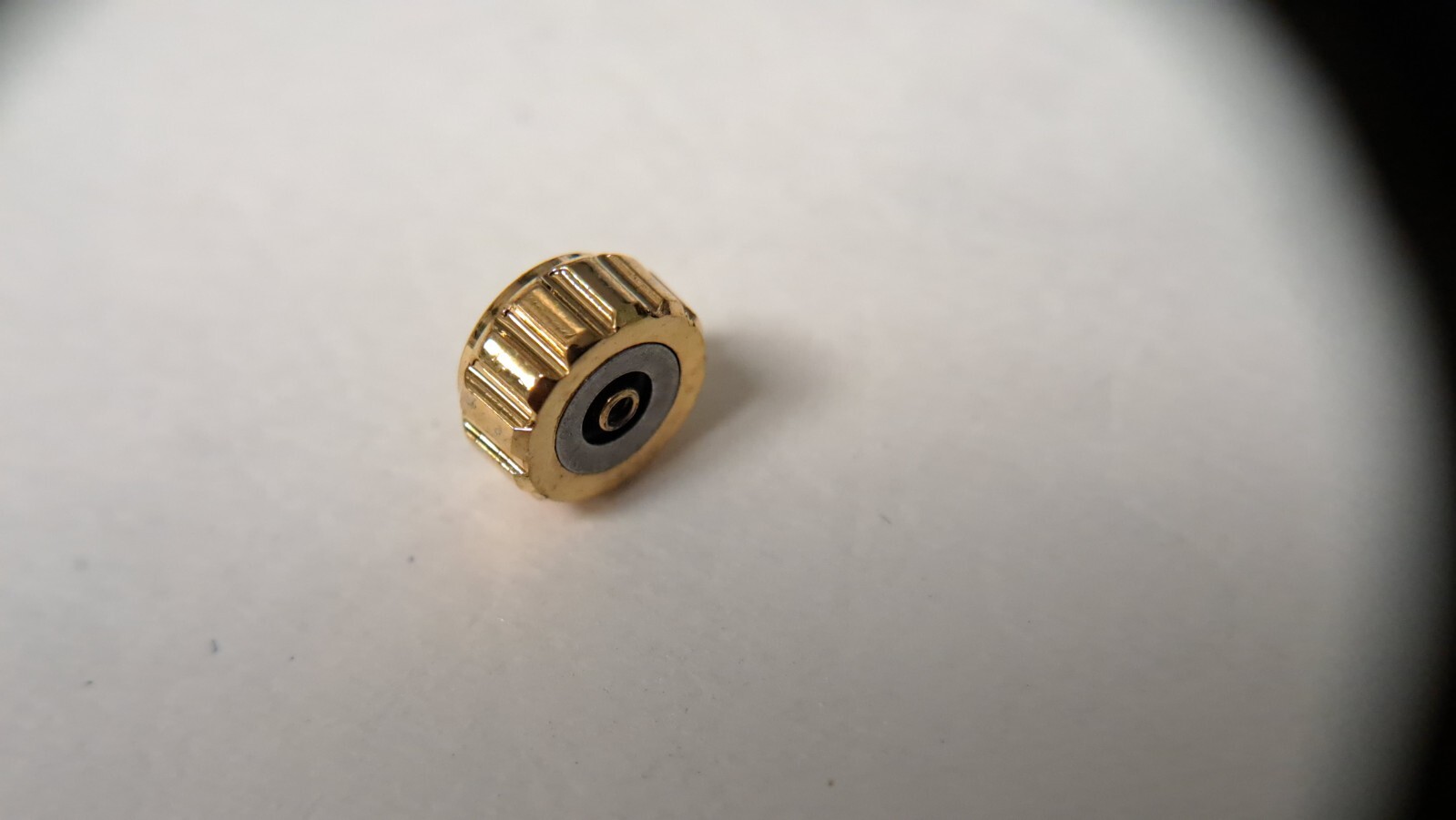 To fit OM CROWN Yellow bowl 6mm 6.0mmx 2.0mm tap 10 (0.90 thread) cauliflower fl