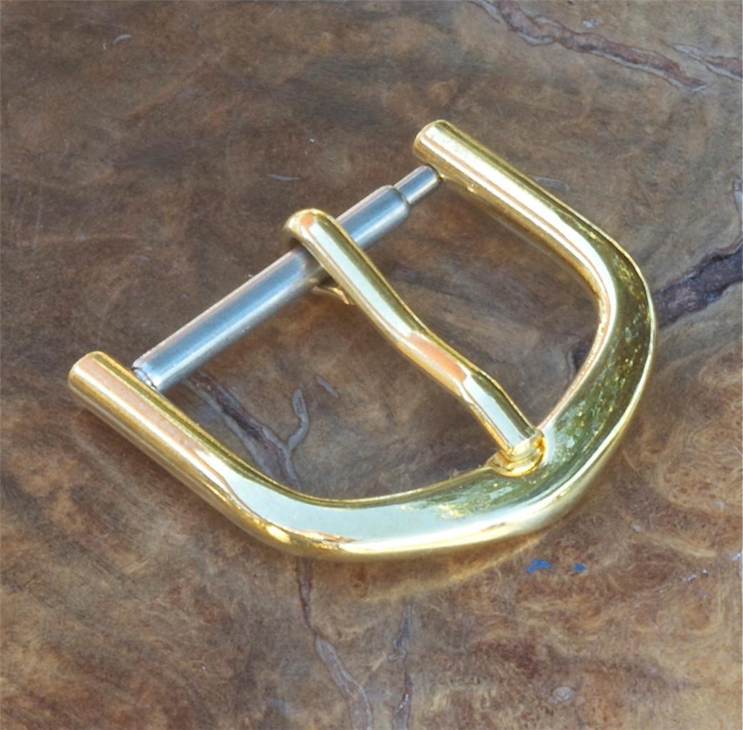 8 SOLD! Rounded shape vintage yellow gold-plated watch band buckle 16mm opening