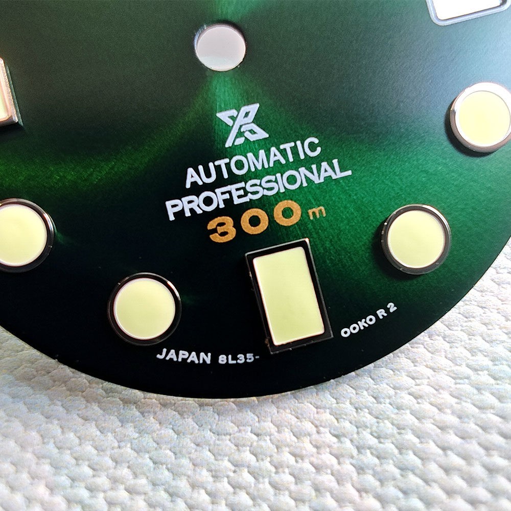28.5mm Dial, Black Japanese C3 Green Luminous Modified Dive Watch Parts