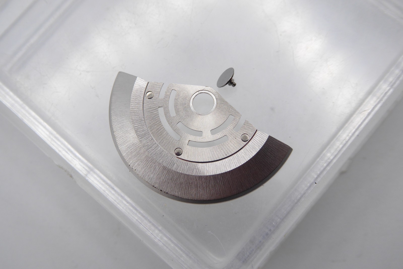 Rolex Oscillating weight rotor with axle 3135-570