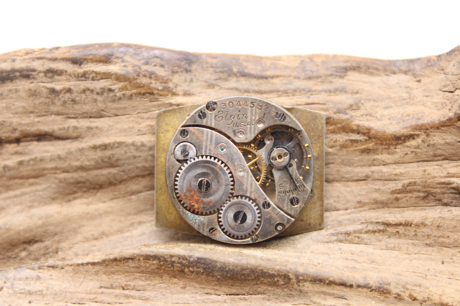 1928 ELGIN TRENCH WATCH MOVEMENT 30445839 GRADE 447 10/0s 7j (CE)