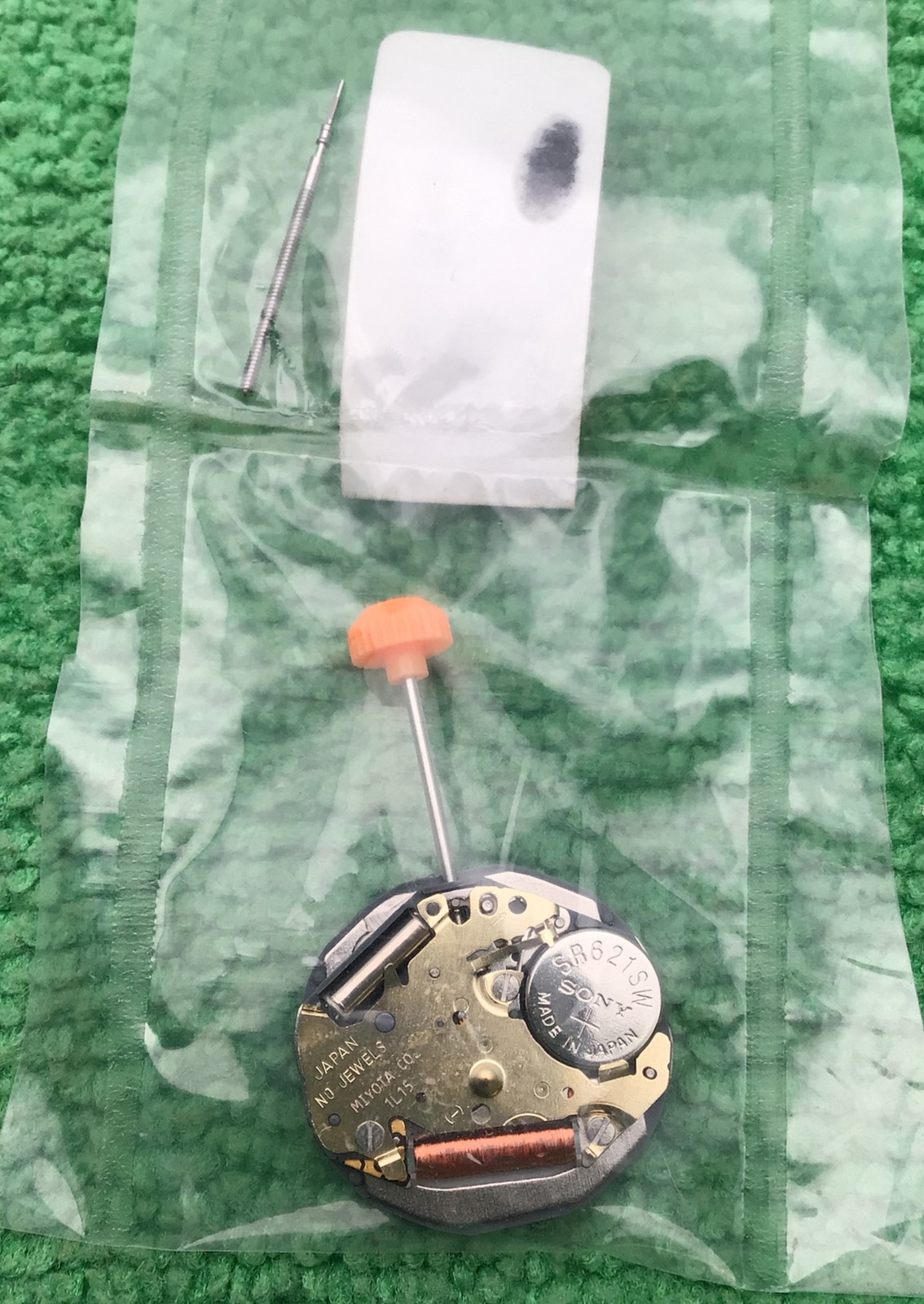 NEW Genuine Miyota 1L15 Quartz Movement With Stem, Date at 3 aa