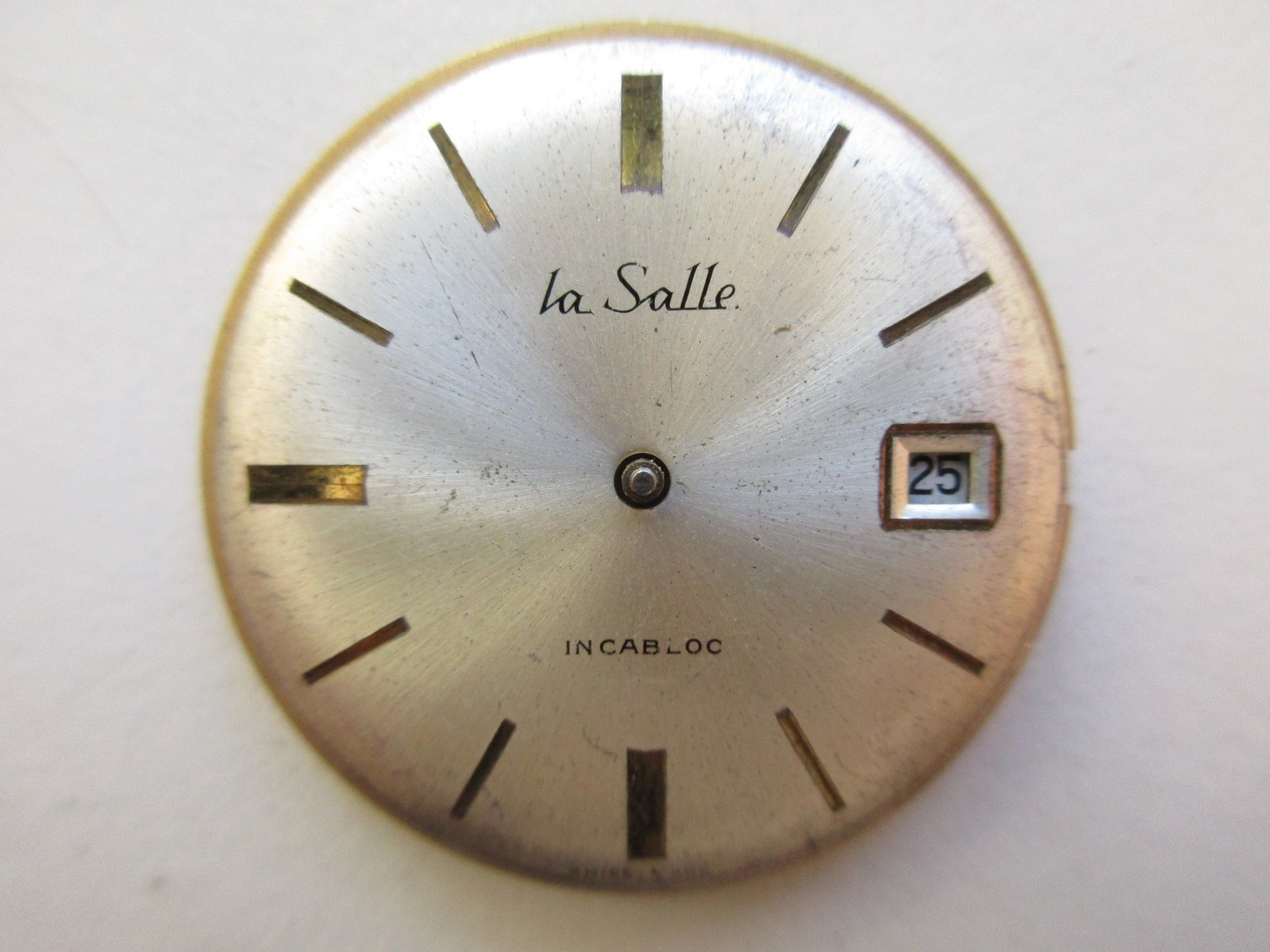 Peseux cal. 7040 Swiss watch incabloc movement – date at 3 – running