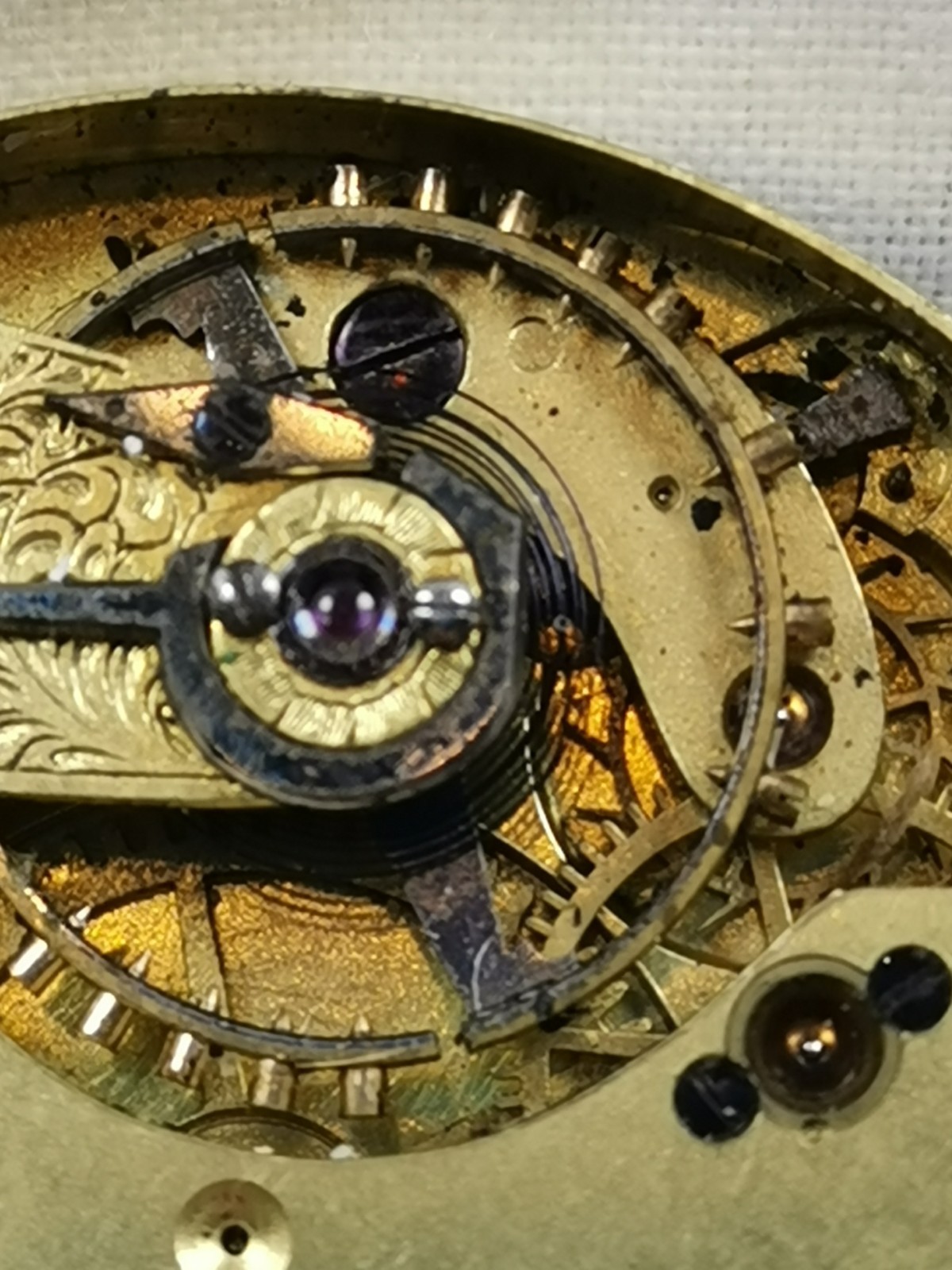 W. Ehrhardt Watch Company London Pocket Watch Movement 41.3 mm Parts/ Repair!