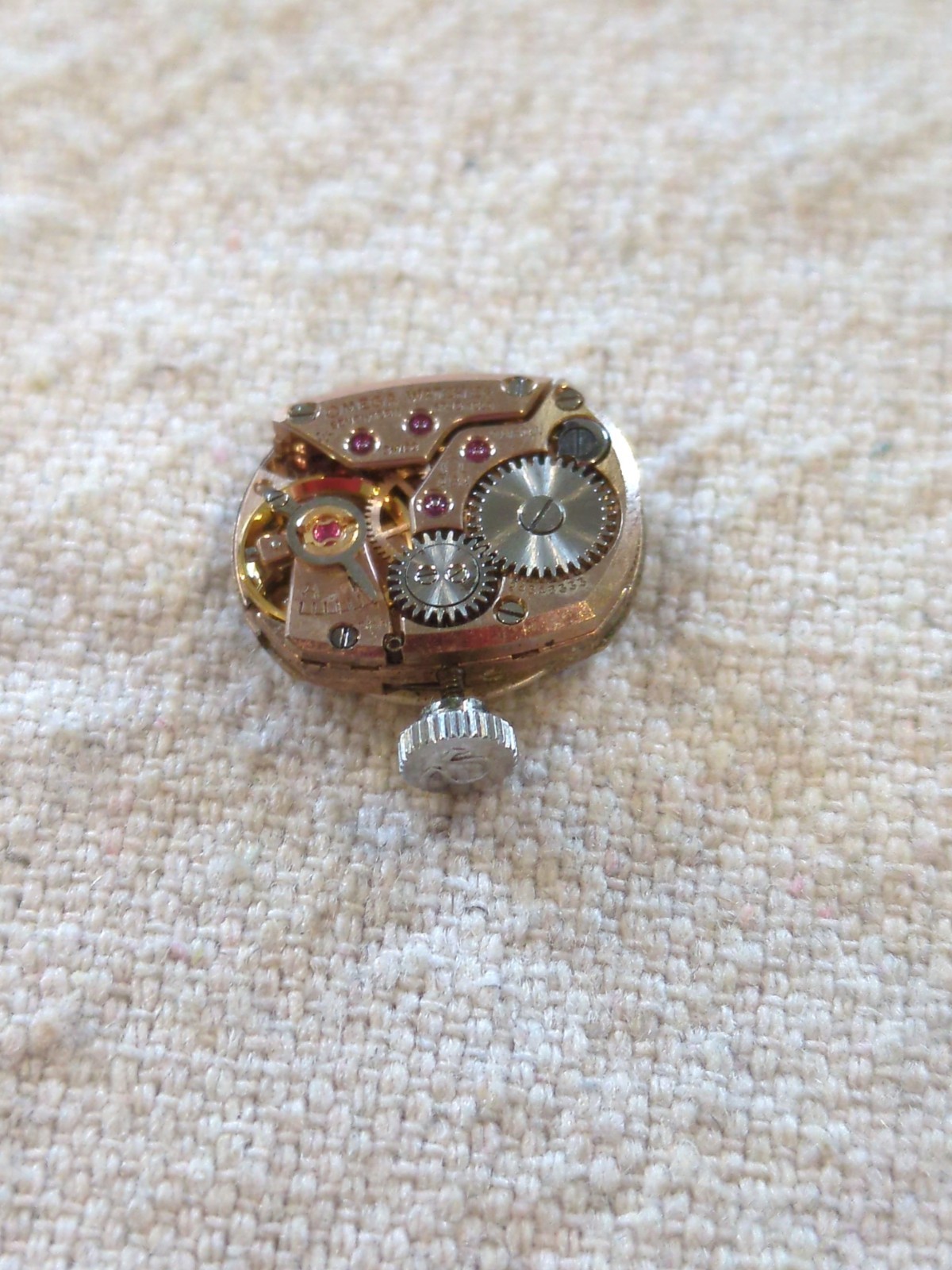OMEGA Manual Wind Movement W/ Dial, Hands, And Crown. Caliber 484 RUNNING