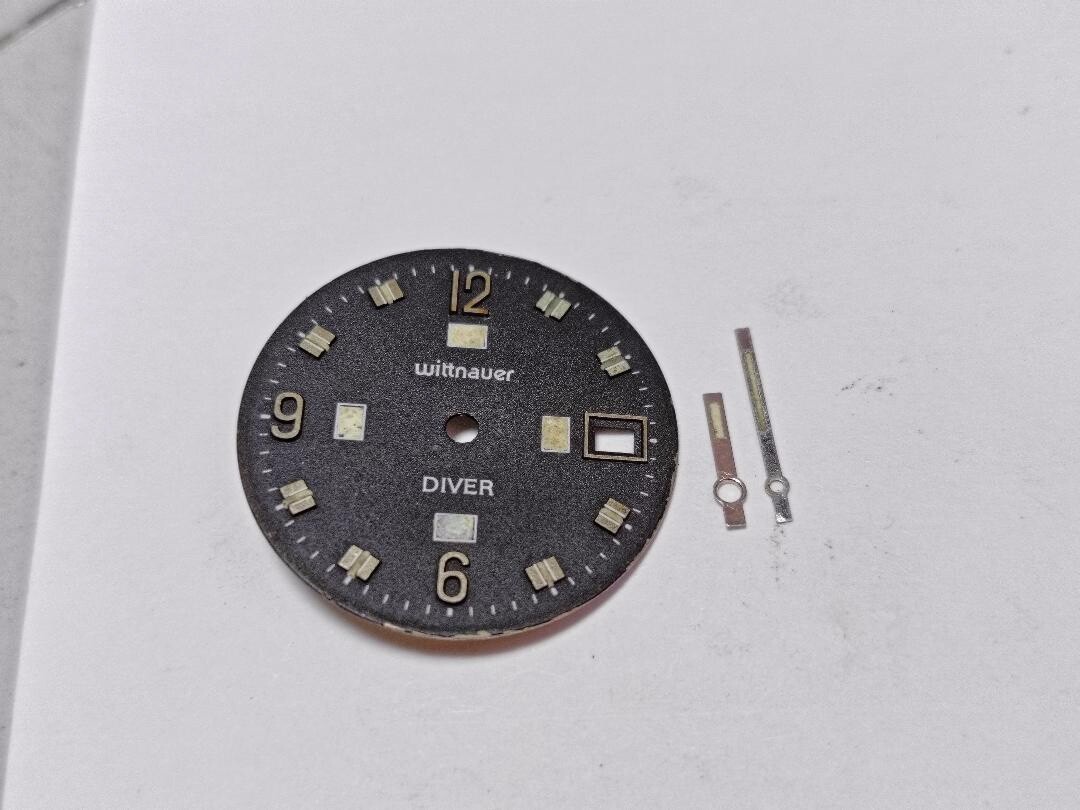 GENUINE PATINA NICE BLACK BLACK DIAL HANDS WITTNAUER SKIN DIVER C11V1 – 6702