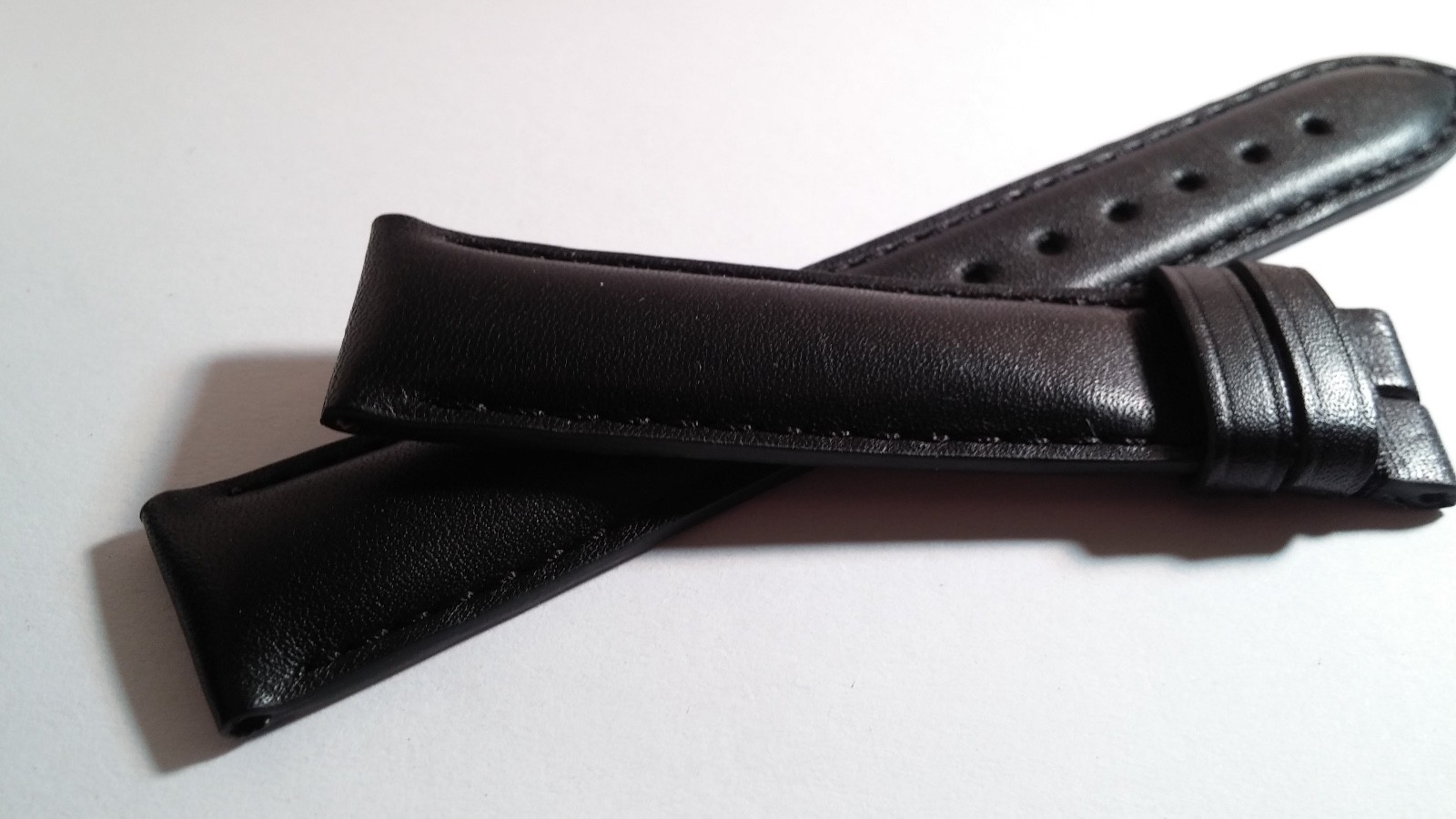 Longines BAND Black leather, black stitch 18/16mm, 75/115mm lengths, LONG