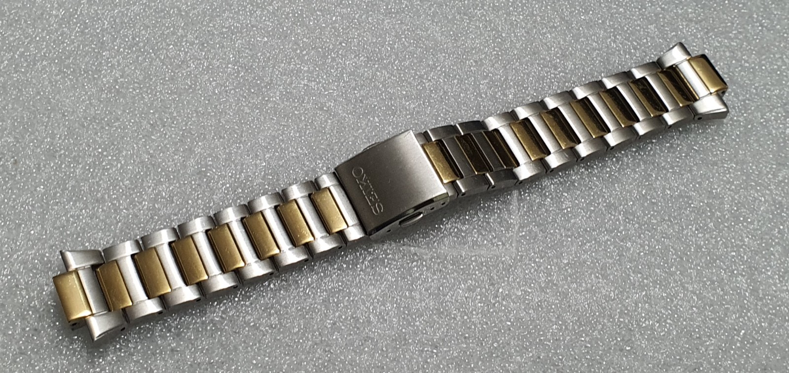 Seiko Chronograph 7T92-0FW0 Stainless Steel Bracelet 34E4-Z.I Two Tone Genuine