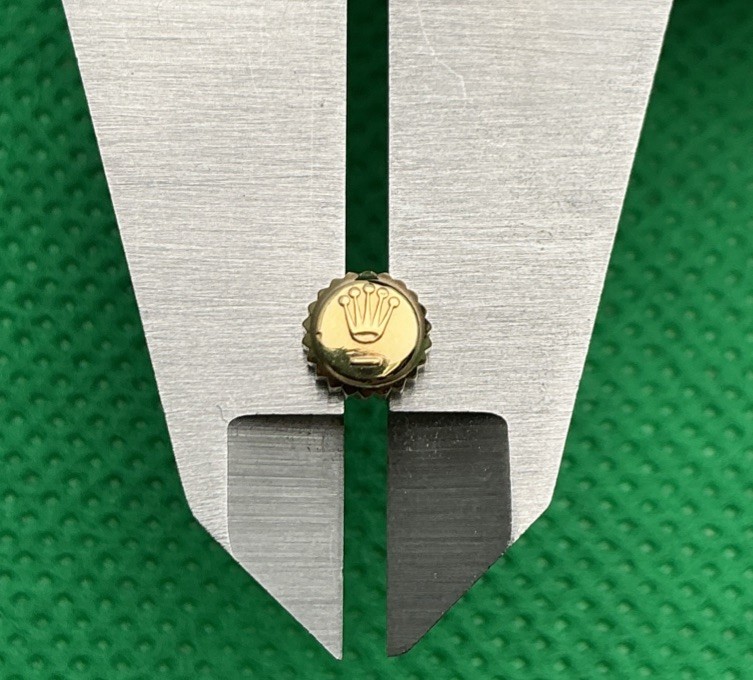 Genuine Rolex B24-530-8 18k Yellow Gold 5.3mm Winding Crown Refurbished (J33)