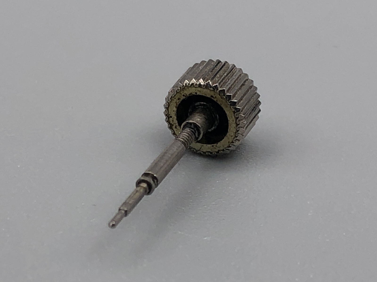 VINTAGE NOS UNIVERSAL GENEVE WATCH SCREW CROWN UNISONIC UNISONIC SUB 5,9mm