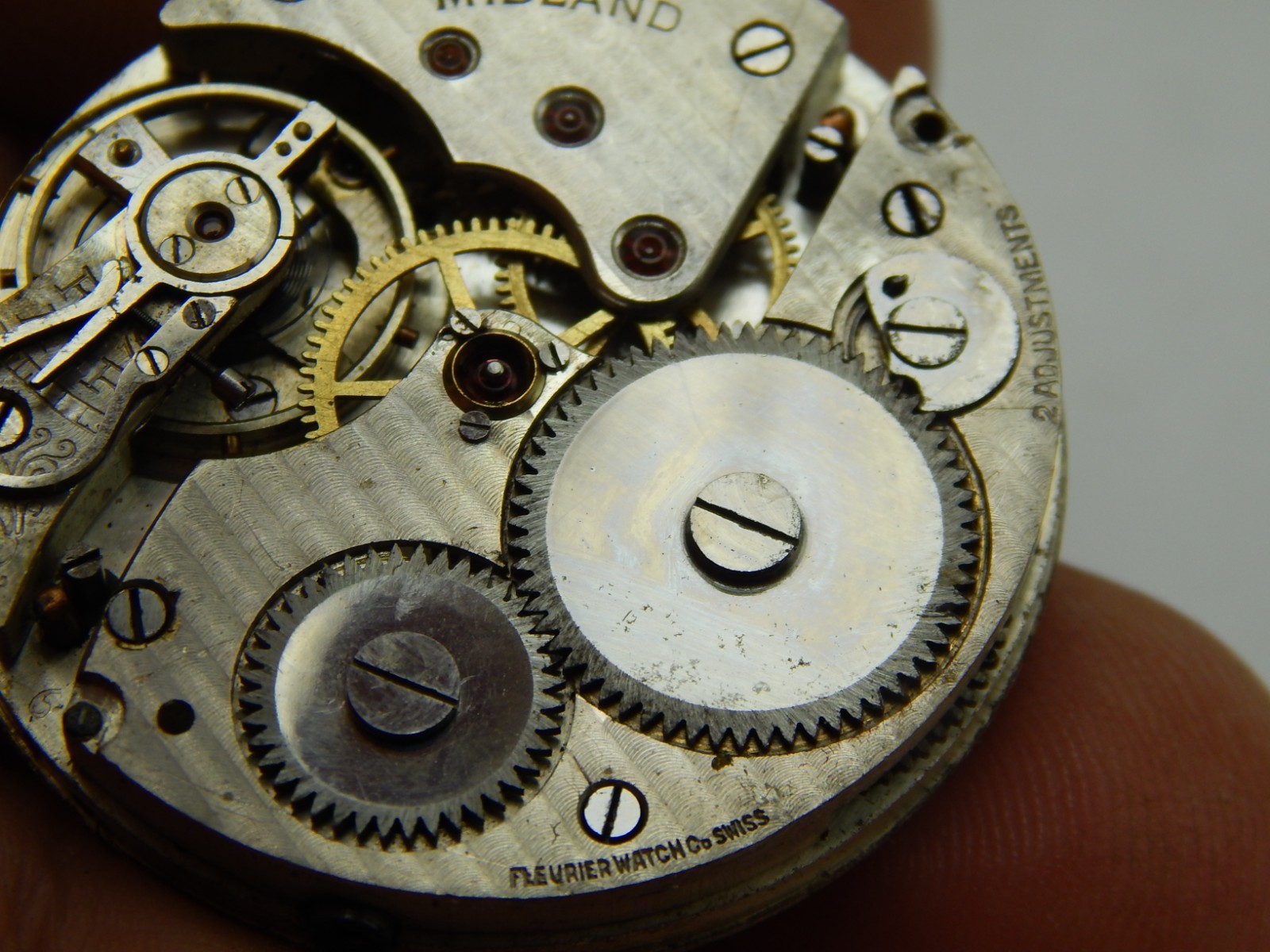Antique Pocket watch movement Fleurier Midland 12 size 2 adjust swiss 17 jewel