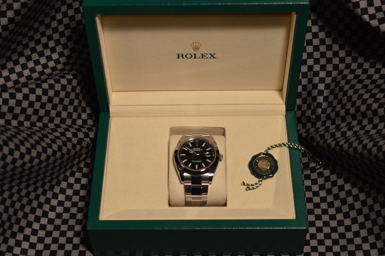 2025 Rolex Datejust 41mm Black Dial 126300 Full Set.
