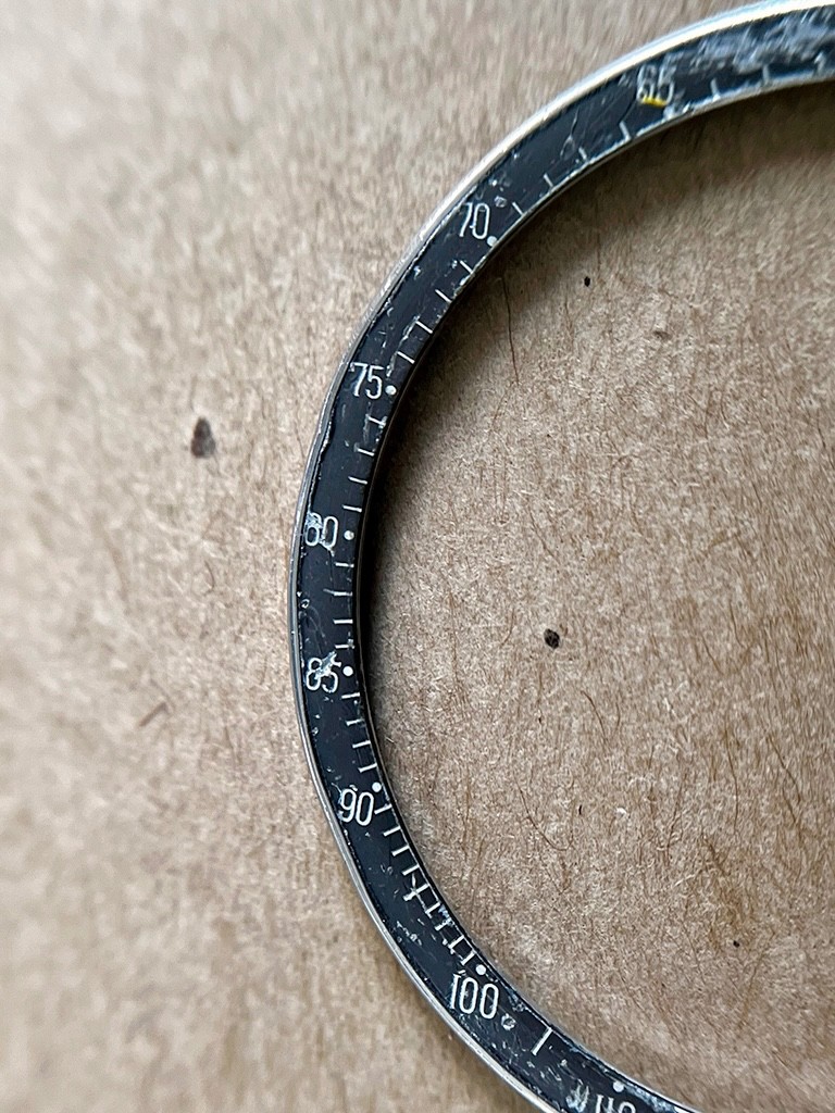 OMEGA SPEEDMASTER ED WHITE 2915 2998 145.012 105.003 DON DOT OVER 90 BEZEL