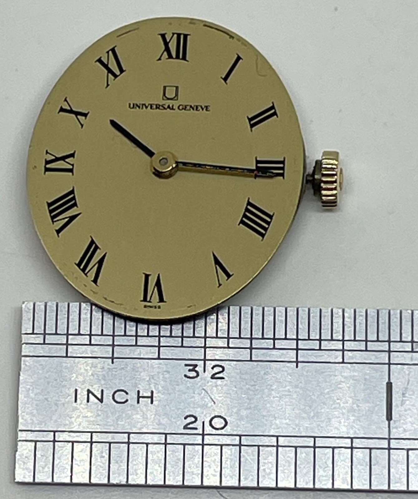 UNIVERSAL GENEVE 42 MOVEMENT Swiss 17 Jewels Runs