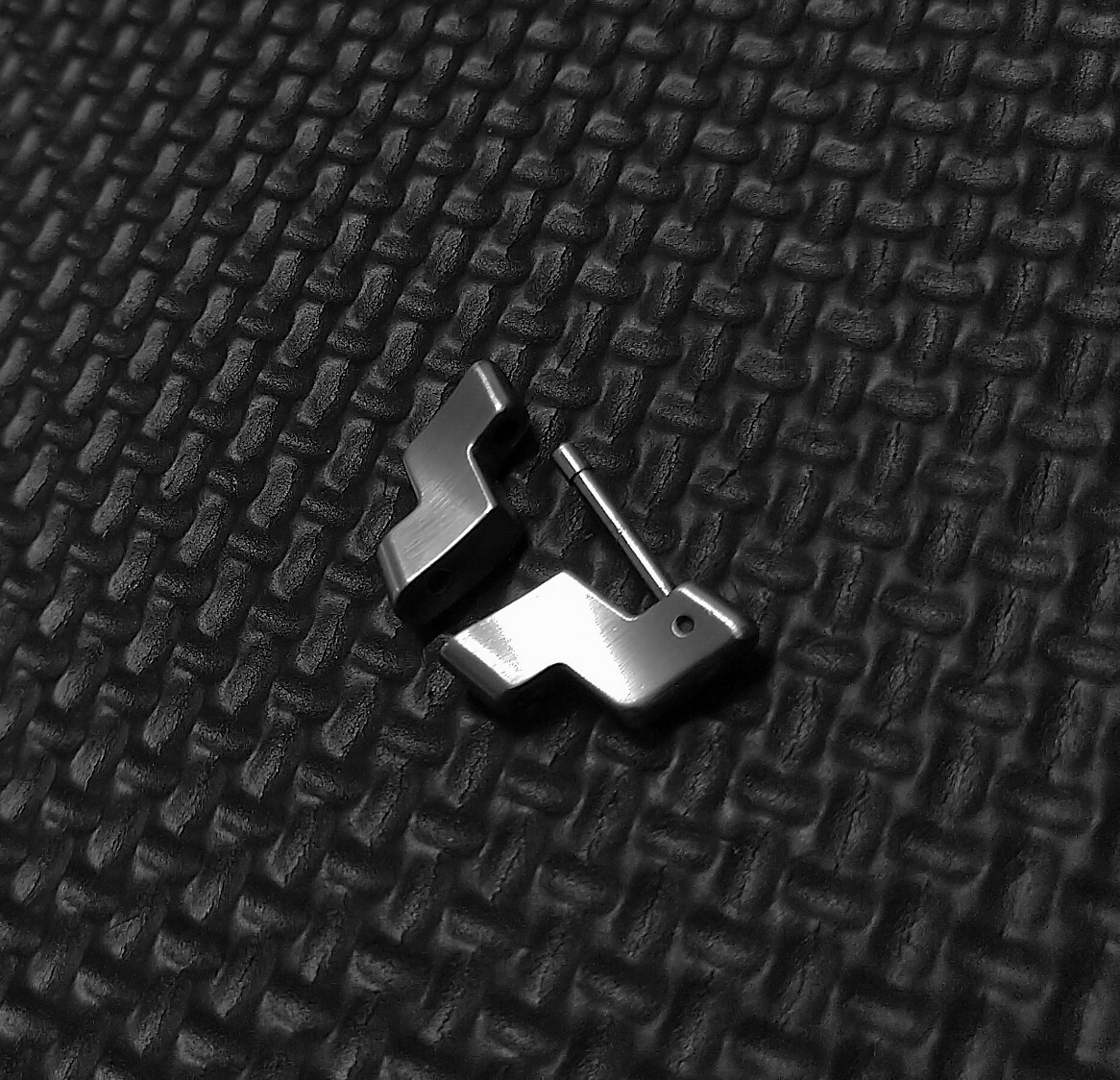 Genuine TAG Heuer Link WJ / WJF Series 18mm Bracelet Link SS Brushed