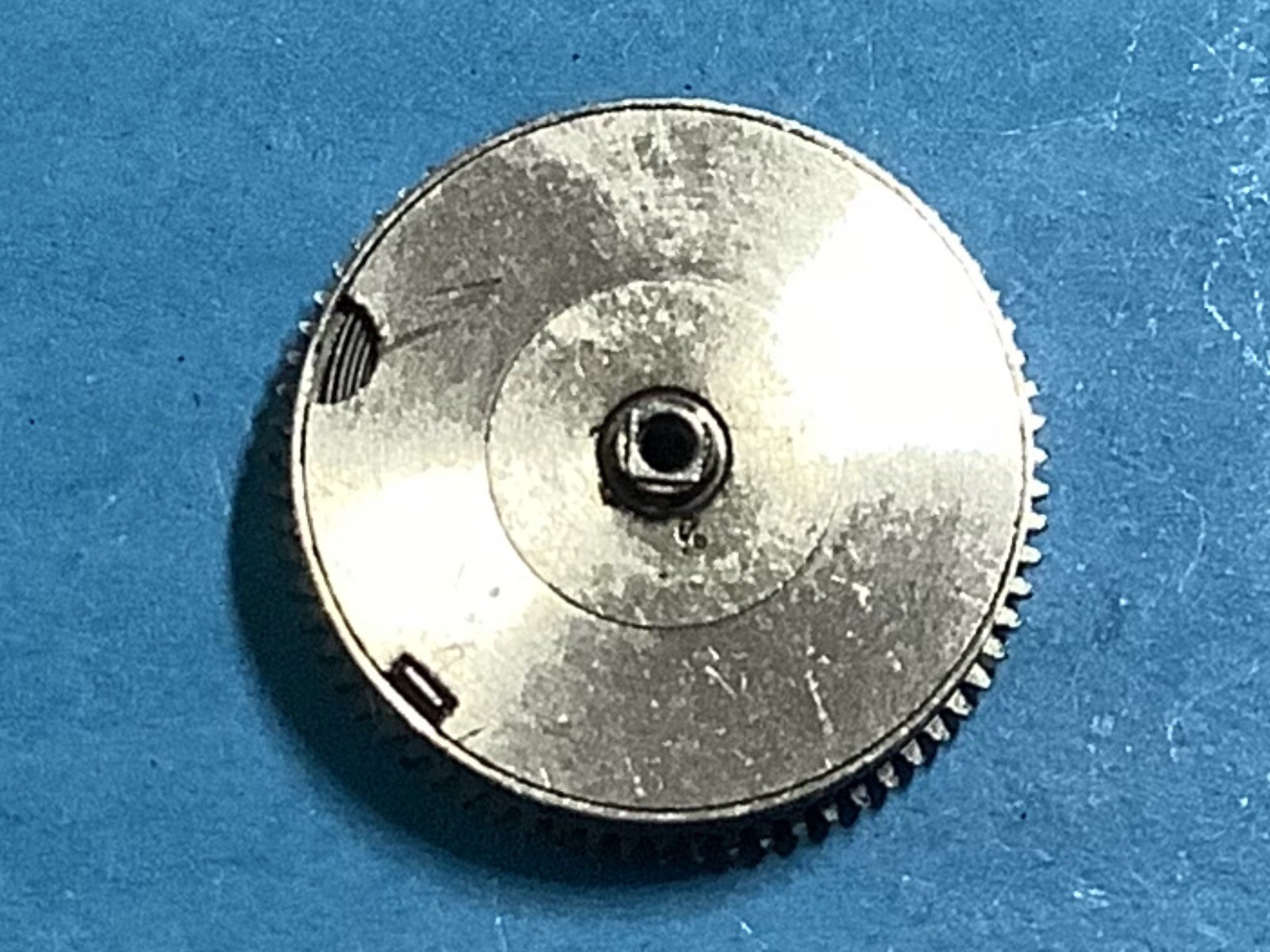 POLJOT 2609. MAINSPRING, BARREL AND ARBOR COMPLETE
