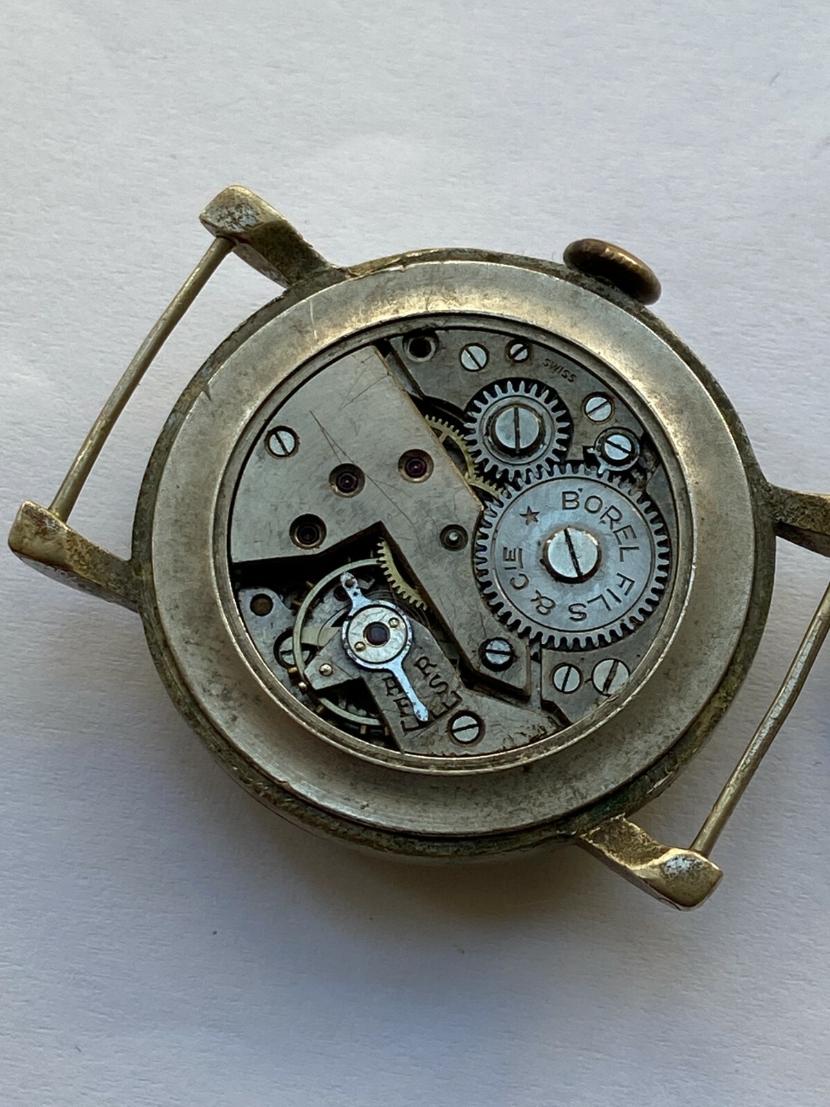 VINATEG MEN WATCH PARTS MOVEMENT BOREL FILS Co. 15 JEWELS MILITARY RRR 1940