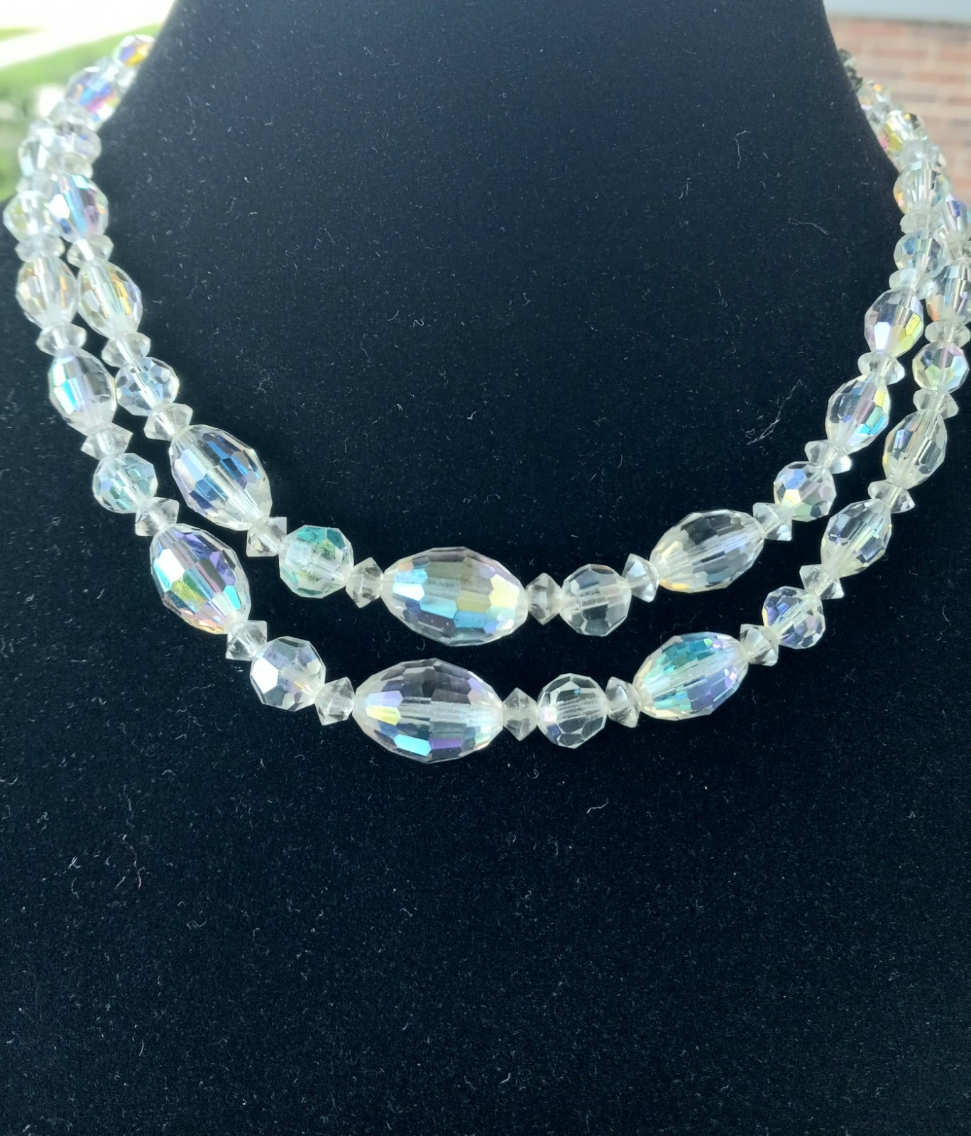 Vtg AB Crystal Specialty Cut Necklace 12″ + 5″ Extension. Silver tone