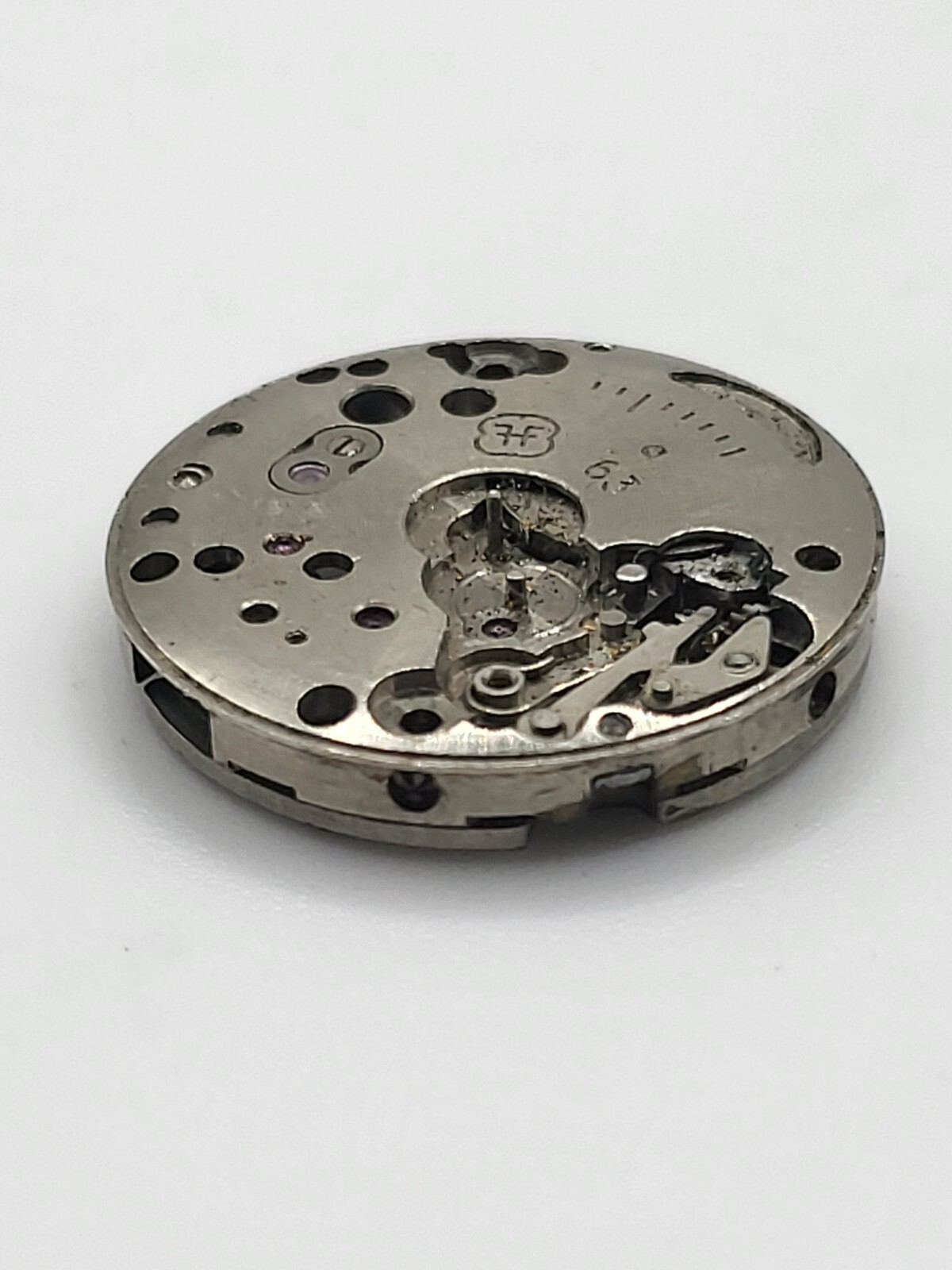 FHF 63 Winegartens Manual Watch Movement Stima-Nivada Swiss 17J 826536 Untested