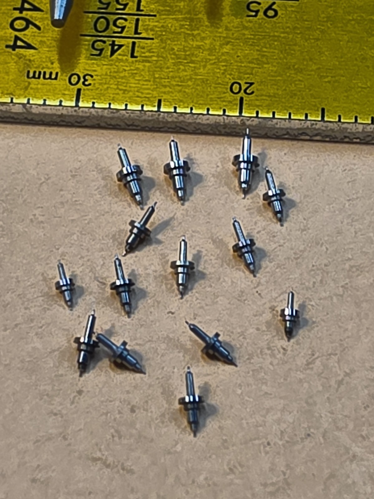 Lot Of 14 NOS Elgin Mixed Mostly 0s-3/0, & 4/0 Pocket Watch Balance Staffs