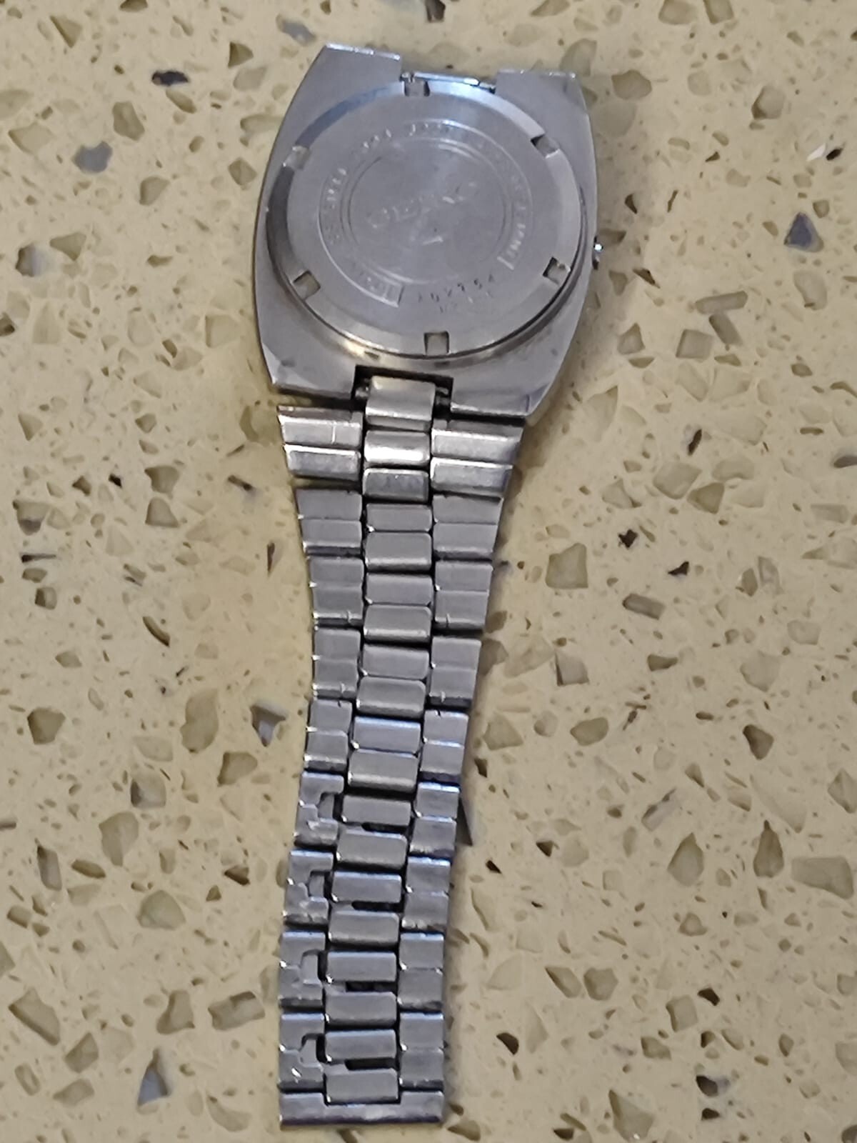 Vintage Seiko 7006-6000 Automatic Day Date – Not Work Good balance for parts