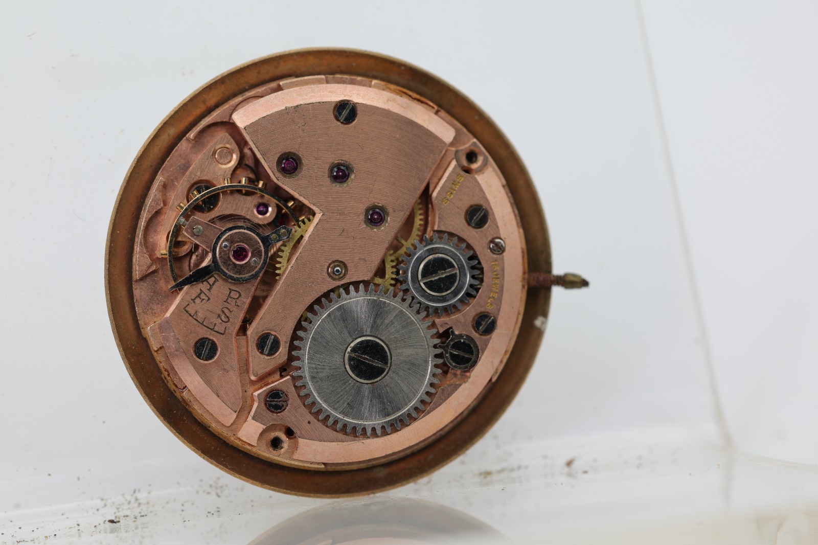 SWISS 15j WRIST WATCH MOVEMENT 25.92mm MOVEMENT DIAMETER, FOR REPAIR (GM)