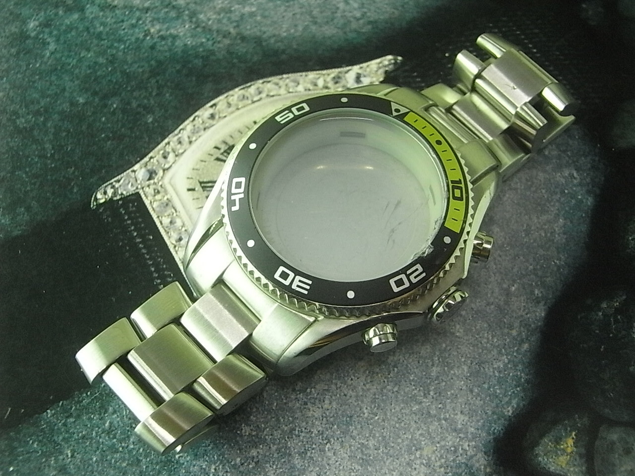Defective NOS 40MM ESQ BY MOVADO DIVER CASE WITH 22MM SS WATCH BAND BRACELET