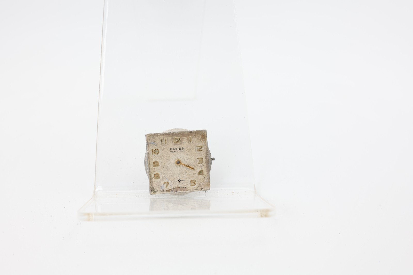 GRUEN VERI-THIN CAL. 415, 17j WRIST WATCH MOVEMENT FOR REPAIR (FV)