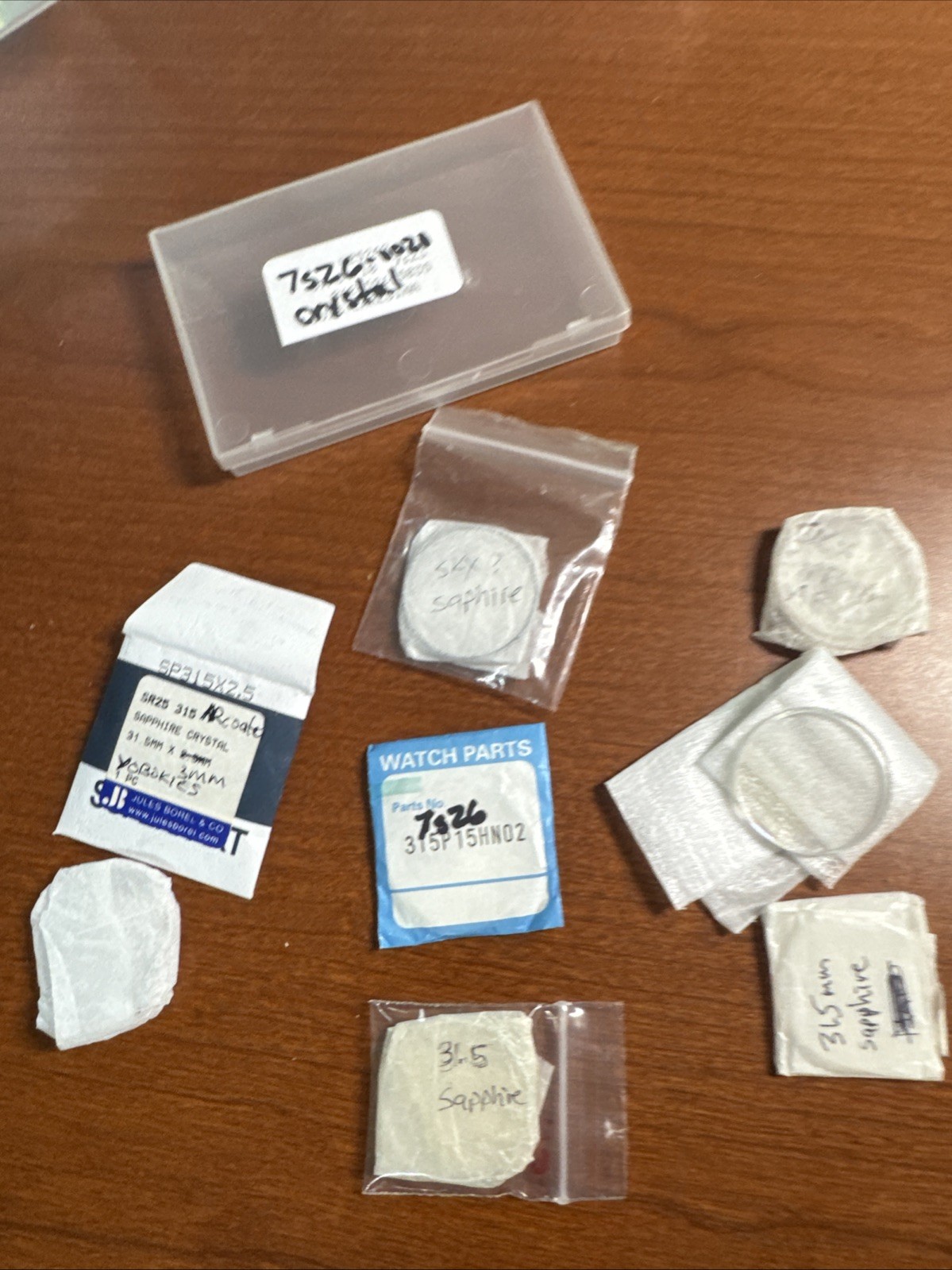 7 PIECES, READ Seiko Crystal 7S26-0020 Crystal 315P15HN02 lot Watchmaker watch