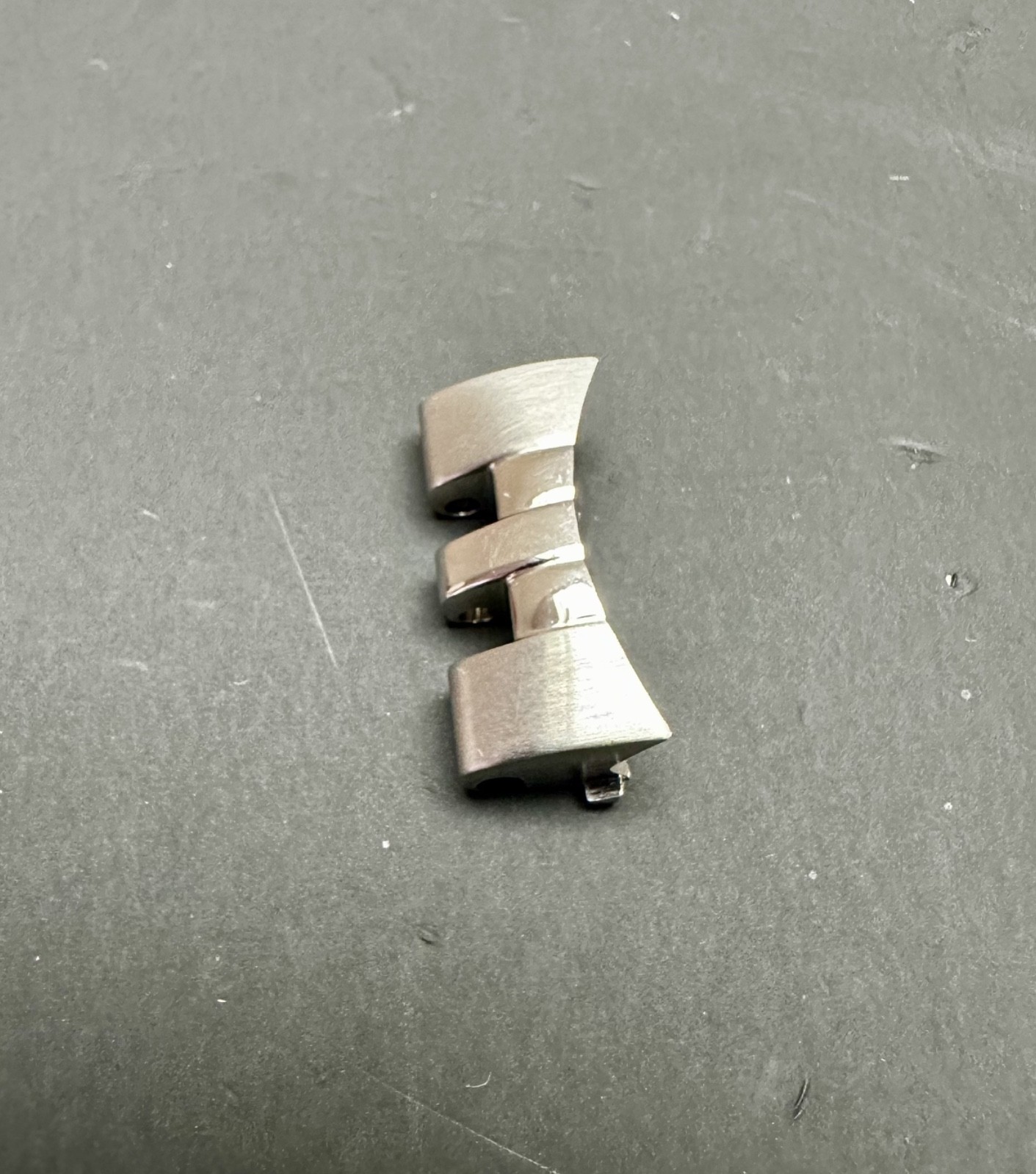 Vivienne Westwood Silver Seymour & Wallace End Link 18mm Case Connector