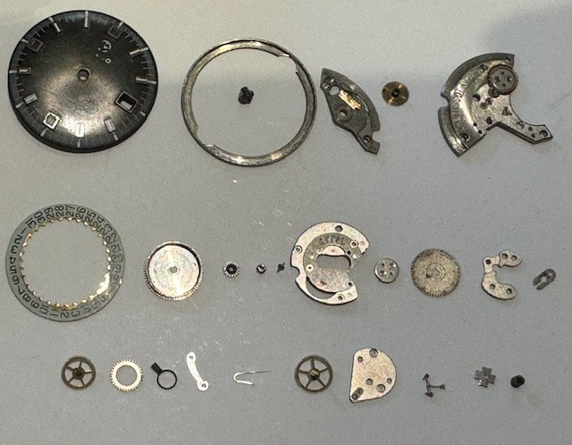 25 Tissot Parts 781 782 783 784 884 +1 White Dial Excellent Condition