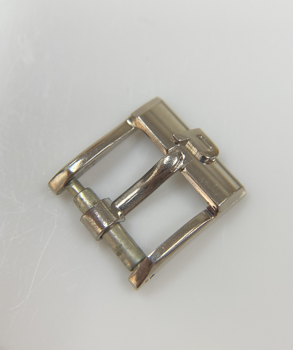 Original Vintage Piaget White Gold “750” 10mm Ladies Leather Band Buckle