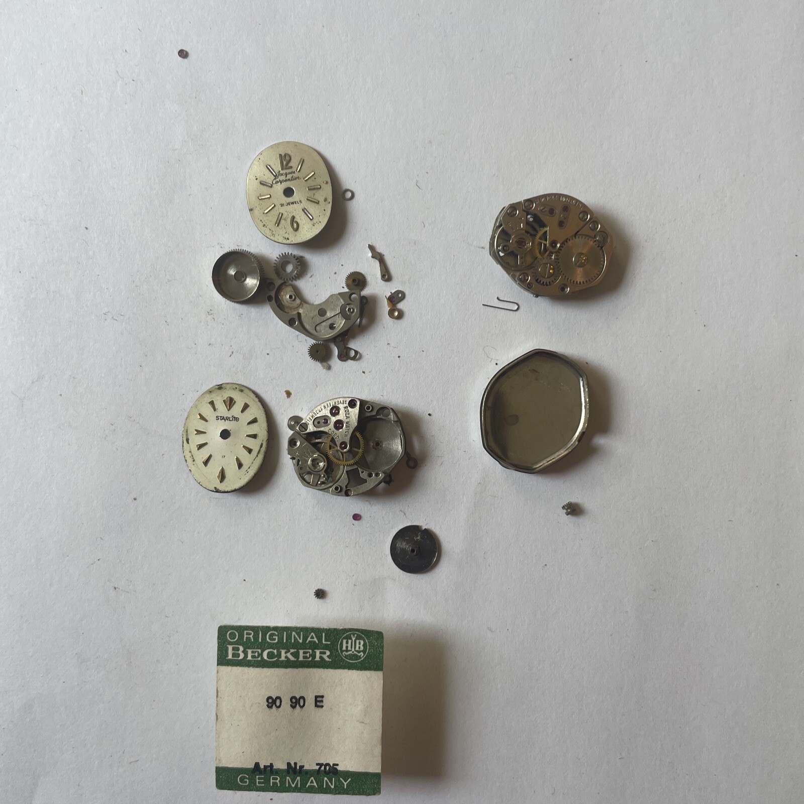 HB 80 Hermann Becker Pforzheim 17 J Baylor Watch Movement